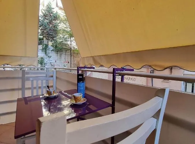 Liqeni Thate, شقة